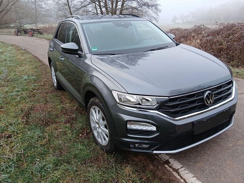 Gebraucht VW T-Roc Style 110 PS (80 kW) 2021 Grau SUV