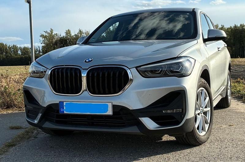 Gebraucht BMW X1 Advantage 140 PS (102 kW) 2019 Silber SUV