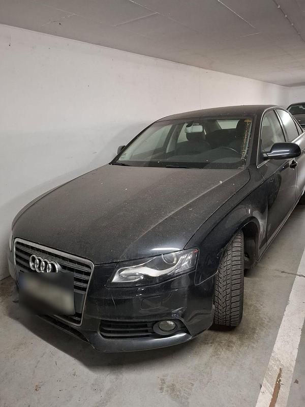 Gebraucht Audi A4 Ambiente 120 PS (88 kW) 2011 Schwarz Limousine