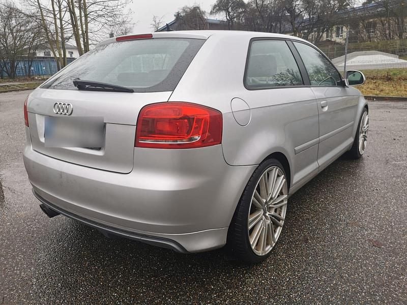 Gebraucht Audi A3 160 PS (117 kW) 2009 Silber Coupé