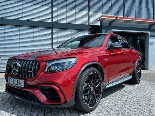 Rot Gebraucht 2019 Mercedes GLC63 AMG AMG Coupé | 63.490 € (Superpreis) - Bild 1/4