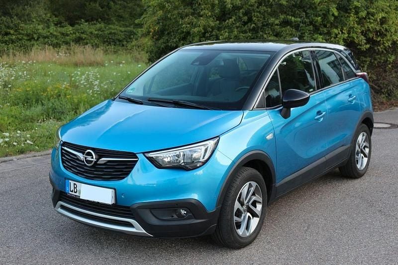 Blau Gebraucht 2018 Opel Crossland Innovation SUV | 11.900 € (Guter Preis) - Bild 1/4