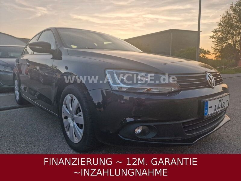 Schwarz Gebraucht 2011 VW Jetta Limousine | 7.795 € (Teuer) - Bild 1/4