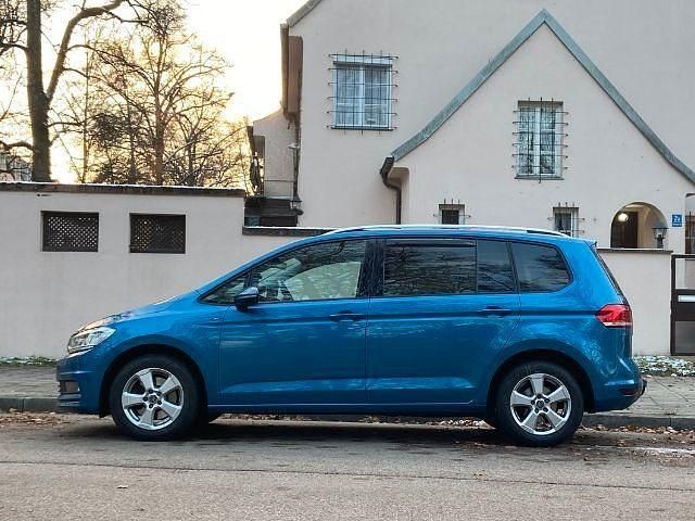 Gebraucht VW Touran Join 116 PS (85 kW) 2019 Blau Van / Kleinbus