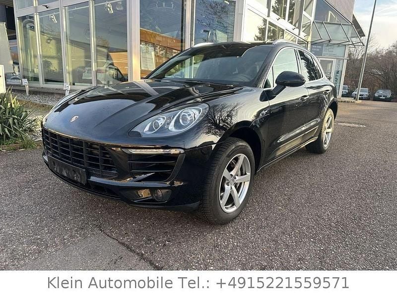 Gebraucht Porsche Macan S 258 PS (189 kW) 2015 Tiefschwarz SUV