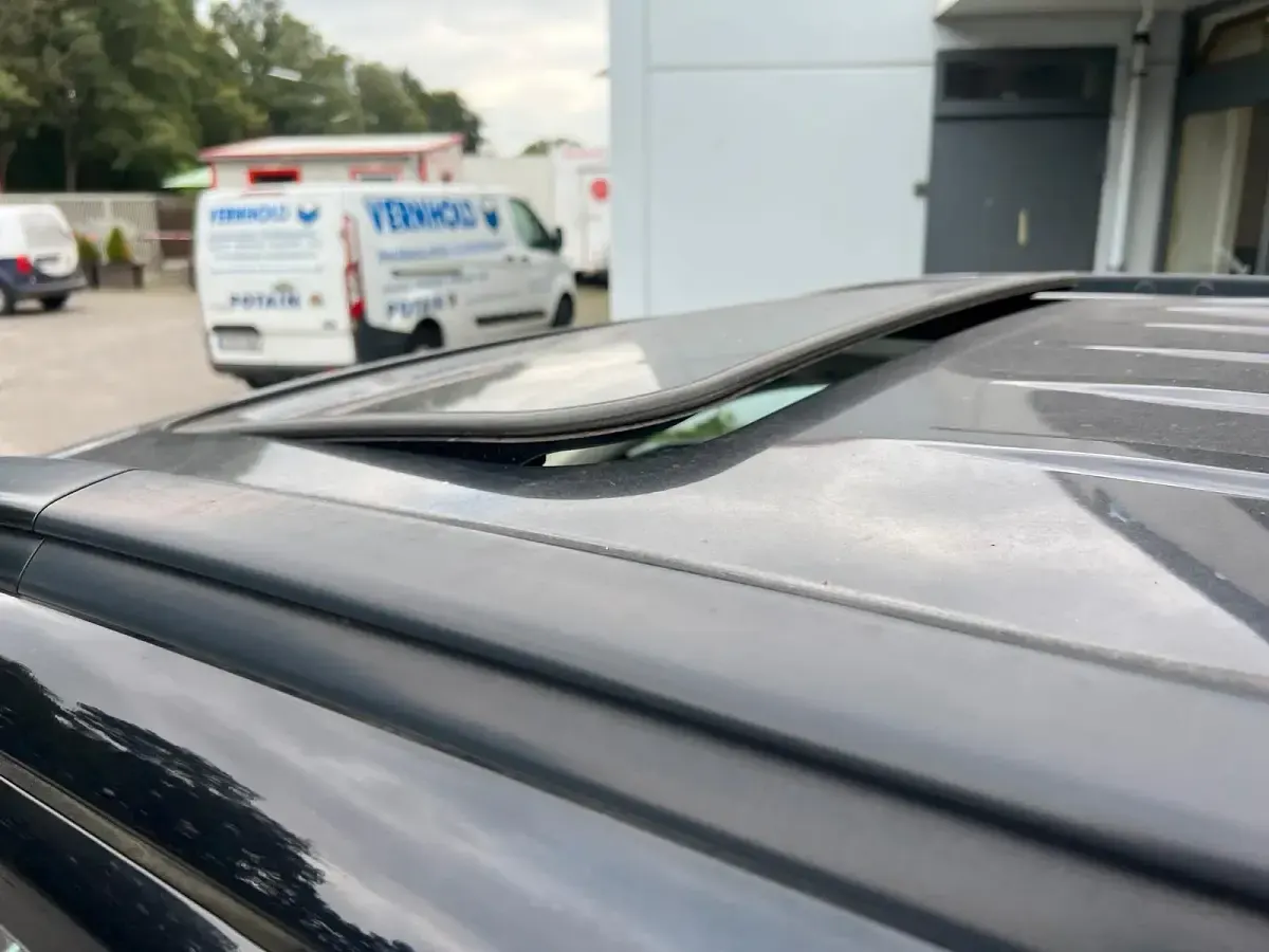 Gebraucht Mitsubishi Outlander P-HEV Instyle 121 PS (88 kW) 2013 Schwarz SUV