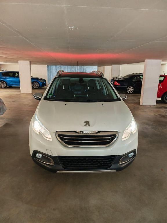 Gebraucht Peugeot 2008 Allure 92 PS (67 kW) 2013 Weiß SUV