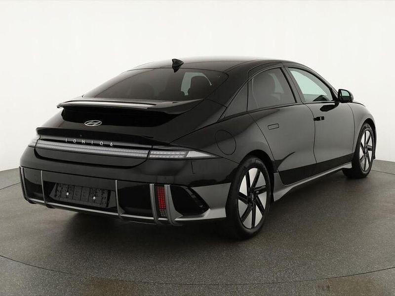 Gebraucht Hyundai Ioniq 6 167 kW (228 PS) 2024 Abyss black pearl Limousine