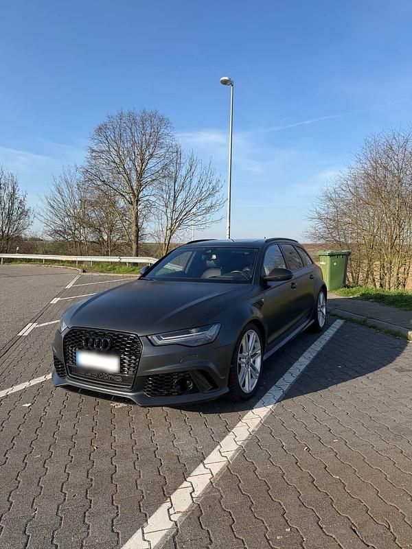 Gebraucht Audi RS6 Ambiente 736 PS (541 kW) 2017 Grau Kombi