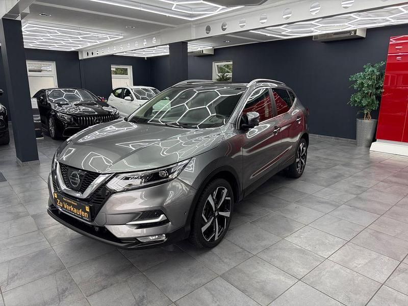 Silber Gebraucht 2018 Nissan Qashqai SUV | 17.399 € (Etwas zu teuer) - Bild 1/4