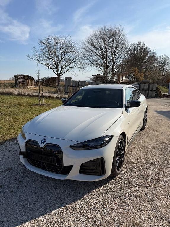 Gebraucht BMW i4 Performance 400 kW (544 PS) 2023 Weiß Limousine