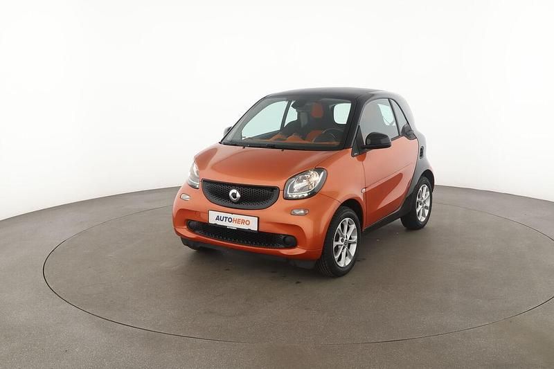 Orange Gebraucht 2015 Smart ForTwo Coupé Passion Kleinwagen | 11.910 € (Fairer Preis) - Bild 1/3
