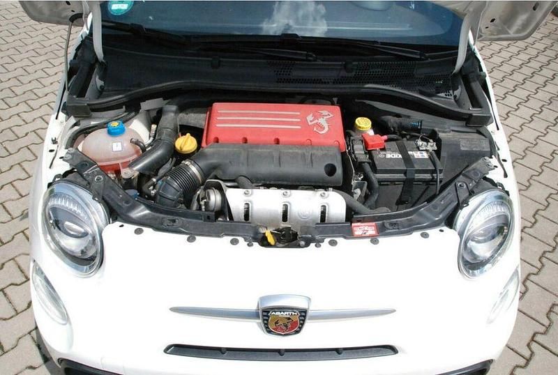 Usado Abarth 595 145 HP (106 kW) 2017 Branco