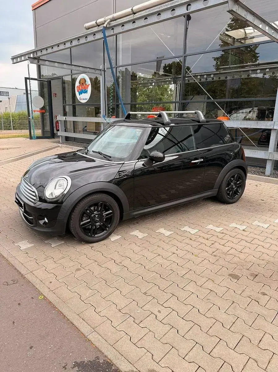 Gebraucht Mini Cooper 122 PS (89 kW) 2011 Schwarz Kleinwagen