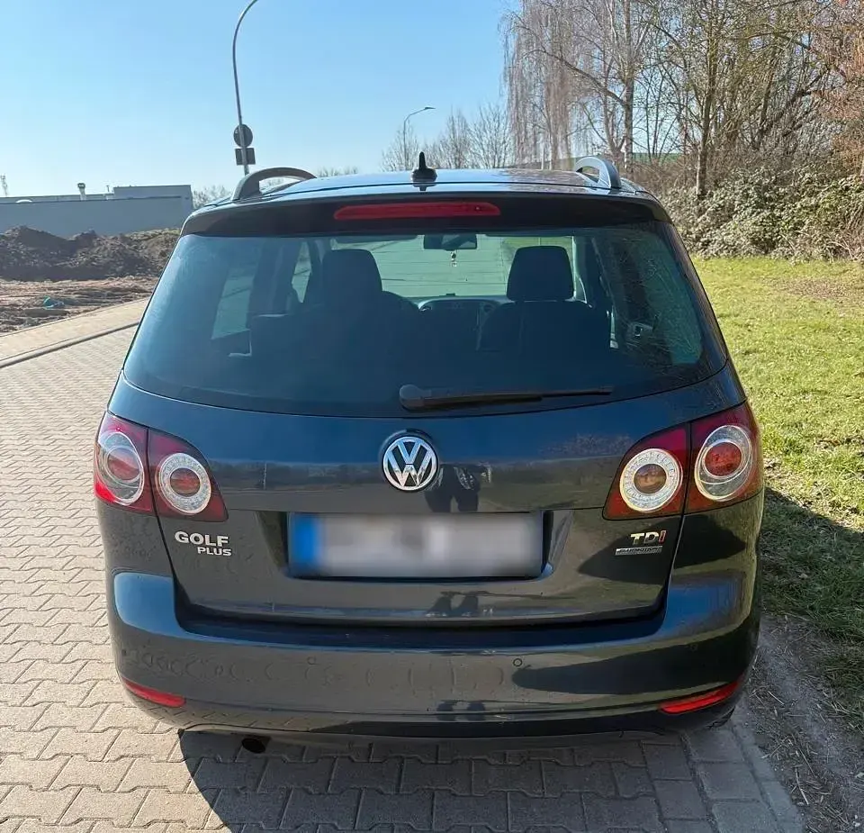 Gebraucht VW Golf Plus Cross 105 PS (77 kW) 2013 Blau Van / Kleinbus