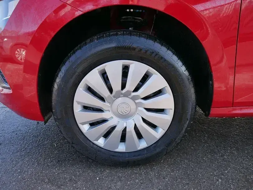 Neu Skoda Kamiq Selection 150 PS (110 kW) 2026 Rot SUV