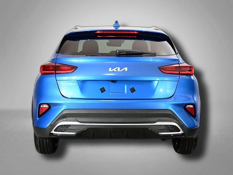 Neu Kia XCeed 116 PS (85 kW) 2025 Blue flame metallic SUV