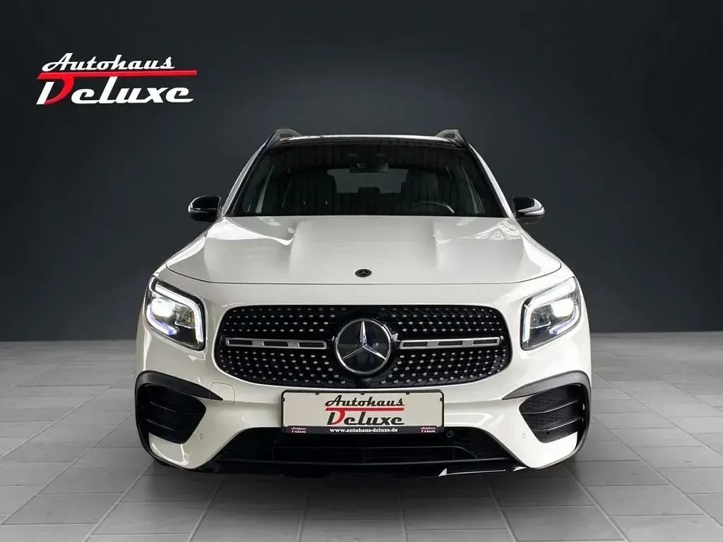 Gebraucht Mercedes GLB250 AMG line 224 PS (164 kW) 2021 Polarweiss SUV