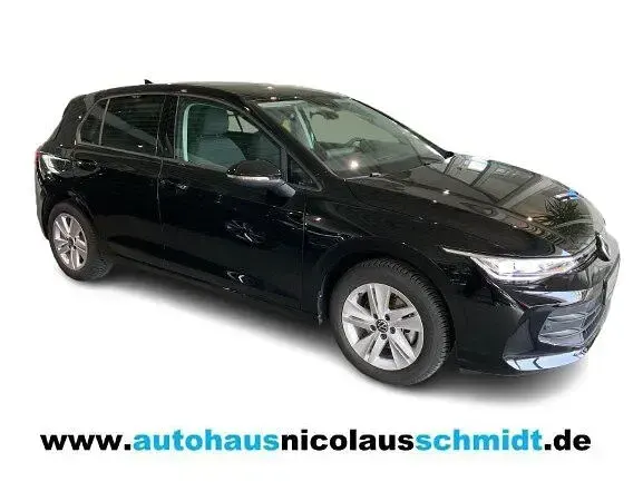 Gebraucht VW Golf VIII Life 116 PS (85 kW) 2025 Schwarz Limousine
