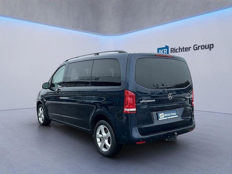 Gebraucht Mercedes Vito Edition 190 PS (139 kW) 2019 Blau Van