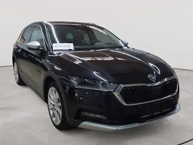 Gebraucht Skoda Octavia 200 PS (147 kW) 2023 Blackmagic perleffekt Kombi