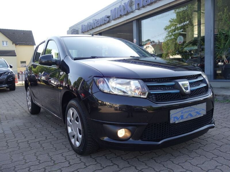 Schwarz Gebraucht 2016 Dacia Sandero Lauréate Kleinwagen | 7.699 € (Fairer Preis) - Bild 1/4