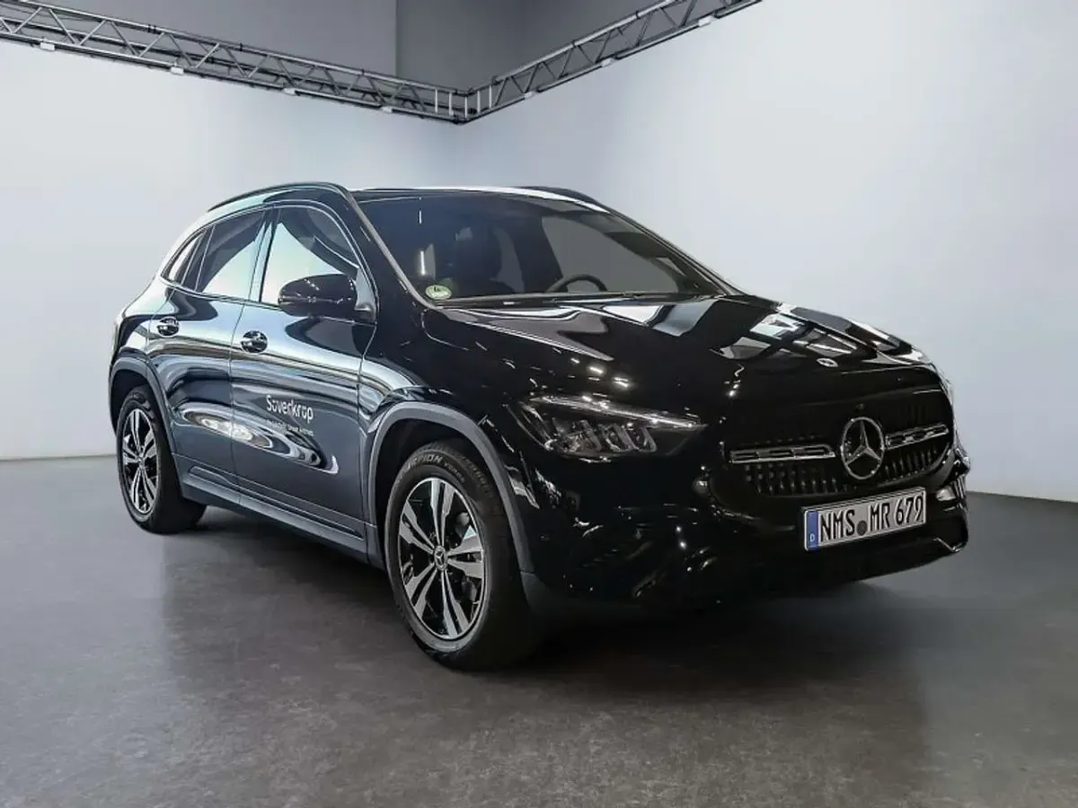 Usata Mercedes GLA200 Progressive 163 CV (119 kW) 2025 Nero SUV