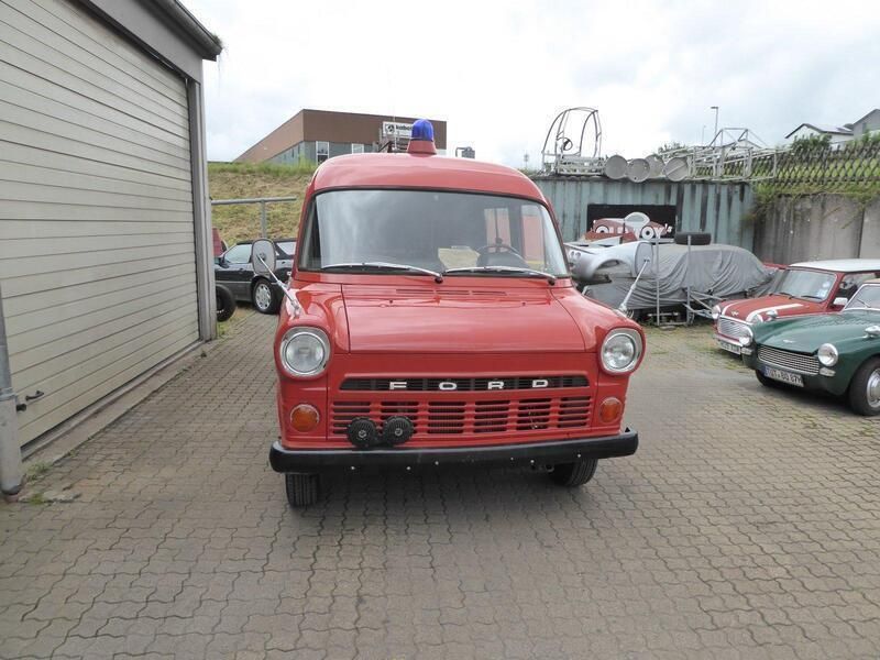 Rot Gebraucht 1970 Ford Transit Van / Kleinbus | 8.500 € - Bild 1/4