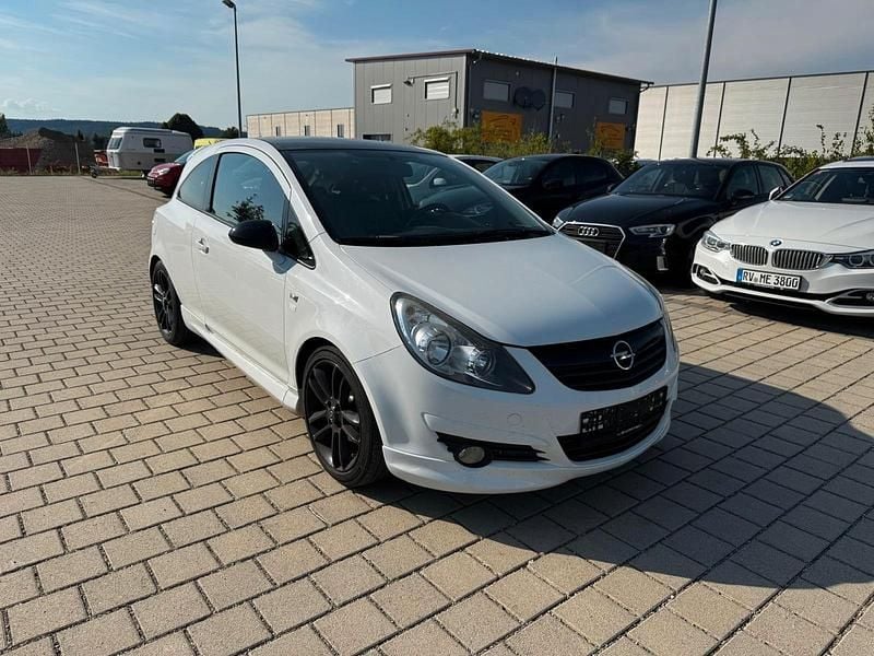 Weiß Gebraucht 2008 Opel Corsa Edition Kleinwagen | 1.000 € (Superpreis) - Bild 1/4