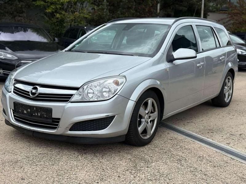 Argon silber/ice silver (m2) Gebraucht 2009 Opel Astra Edition Kombi | 1.200 € (Fairer Preis) - Bild 1/4