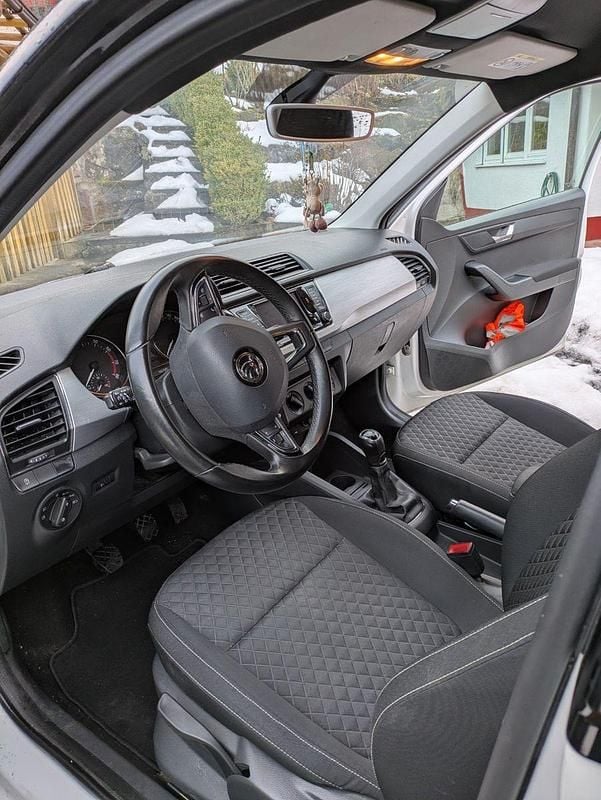 Gebraucht Skoda Fabia Monte Carlo 95 PS (69 kW) 2018 Weiß Kleinwagen