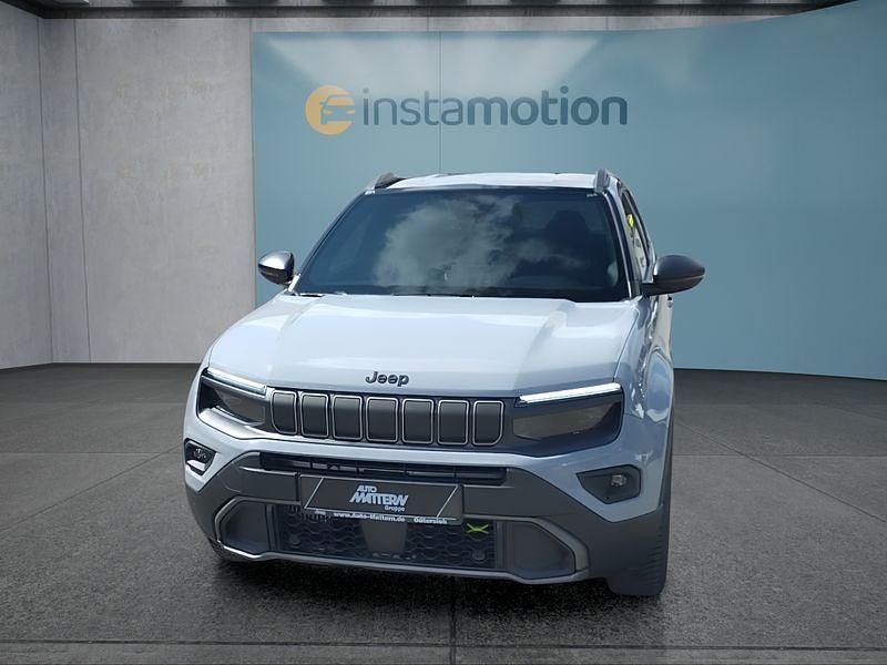 Gebraucht Jeep Avenger 145 PS (106 kW) 2025 Silber SUV