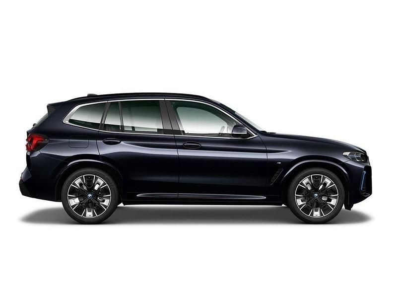 Gebraucht BMW iX3 M Sport 210 kW (286 PS) 2022 Schwarz SUV