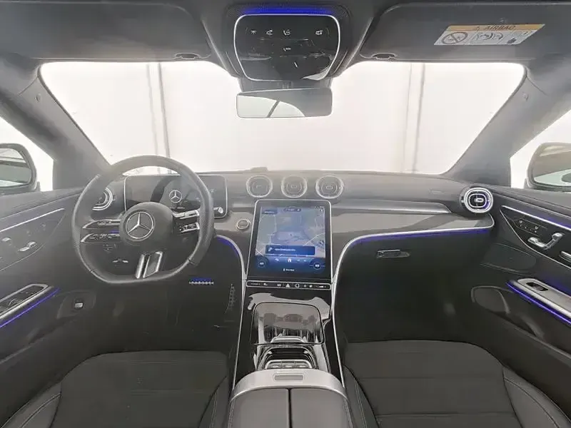 Gebraucht Mercedes CLE200 AMG 204 PS (150 kW) 2025 Graphitgrau Cabrio