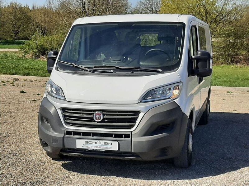 Weiß Gebraucht 2016 Fiat Ducato Van | 7.480 € (Teuer) - Bild 1/4