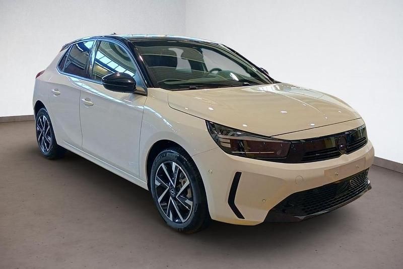 Gebraucht Opel Corsa 101 PS (74 kW) 2024 Rot kardio rot met. Kleinwagen