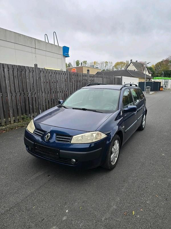 Blau Gebraucht 2005 Renault Mégane GrandTour Kombi | 1.399 € (Guter Preis) - Bild 1/4