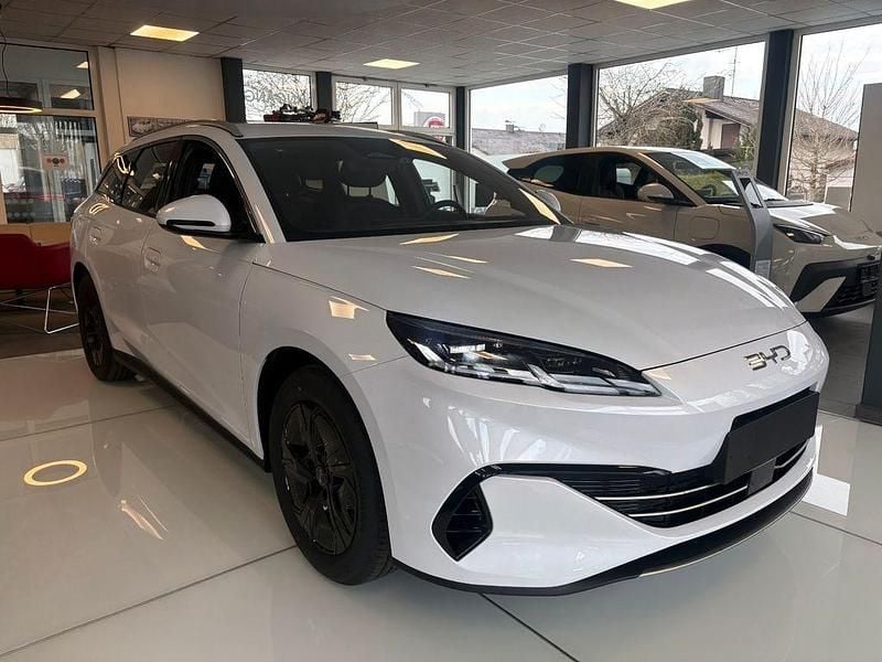 Neu BYD Seal Boost 98 PS (72 kW) 2026 Weiß Limousine