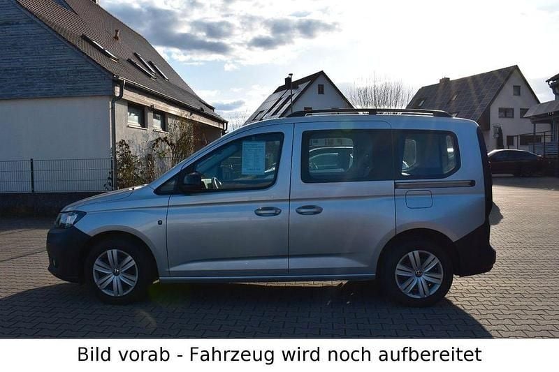 Gebraucht VW Caddy 122 PS (89 kW) 2022 Silber Van / Kleinbus