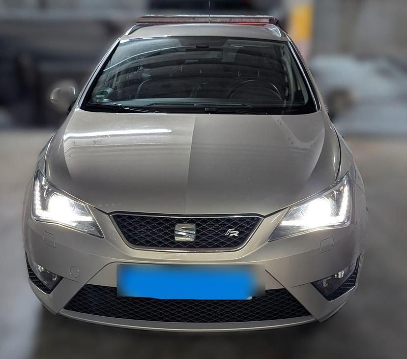 Beige Gebraucht 2013 Seat Ibiza ST FR Kombi | 8.900 € (Fairer Preis) - Bild 1/4