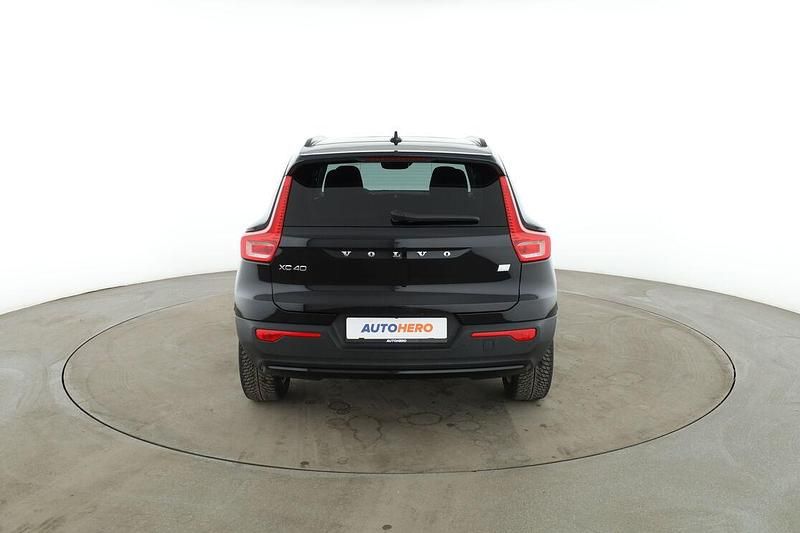 Gebraucht Volvo XC40 R-Design 82 PS (60 kW) 2021 Schwarz SUV