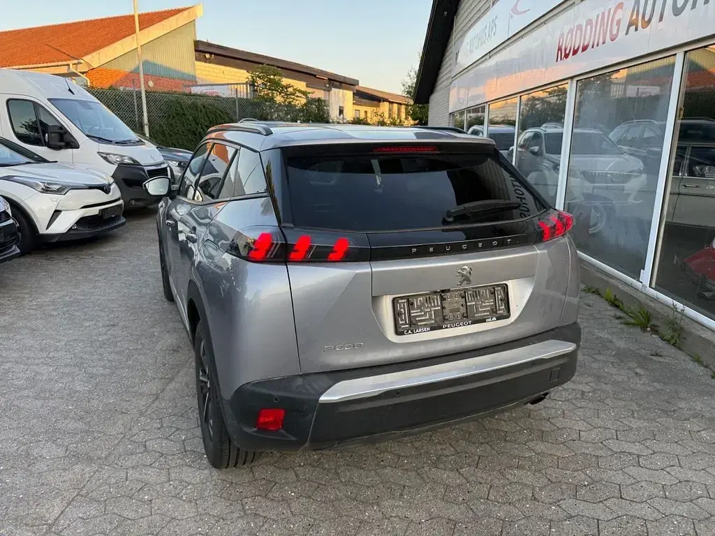 Gebraucht Peugeot 2008 Allure 102 PS (75 kW) 2020 Grau SUV