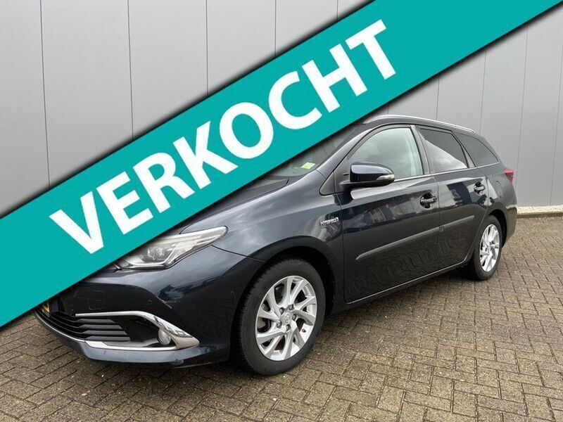 Grau Gebraucht 2017 Toyota Auris Touring Sports Kombi | 10.704 € (Fairer Preis) - Bild 1/4