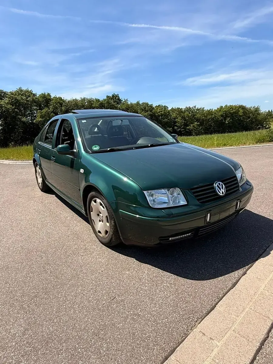 Occasion VW Bora 150 ch (110 kW) 2001 Vert Berline
