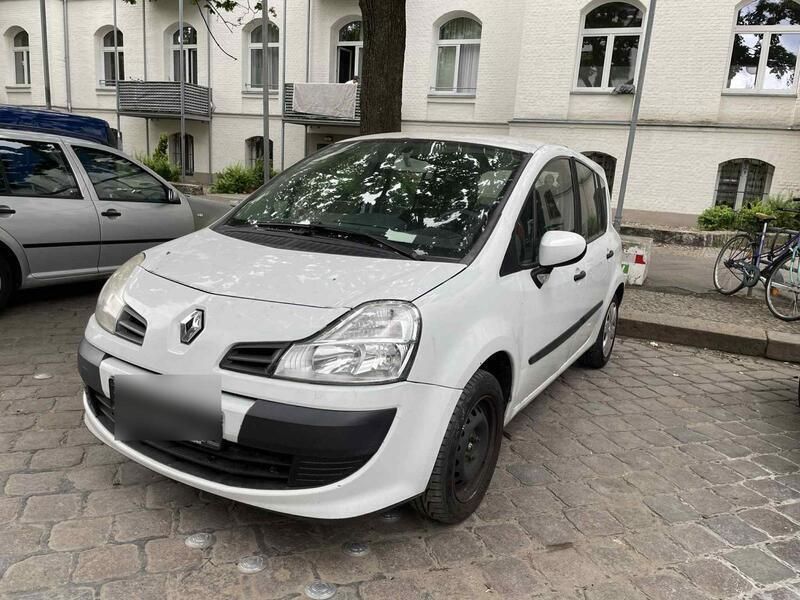 Weiß Gebraucht 2008 Renault Modus Van / Kleinbus | 900 € (Superpreis) - Bild 1/4