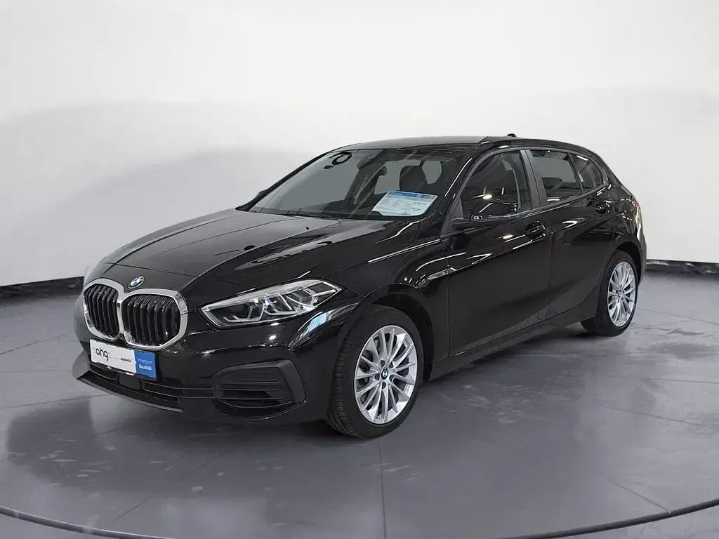 Gebraucht BMW 120 Advantage 178 PS (130 kW) 2022 Schwarz Kleinwagen