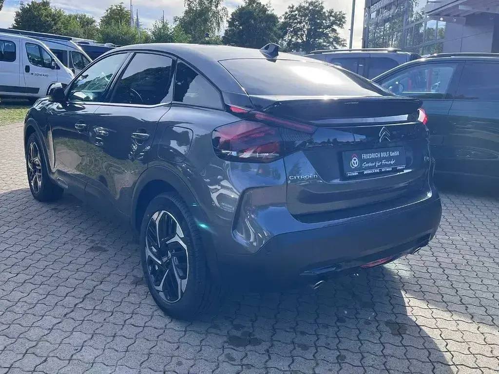 Gebraucht Citroën C4 PureTech 131 PS (96 kW) 2024 Grau SUV