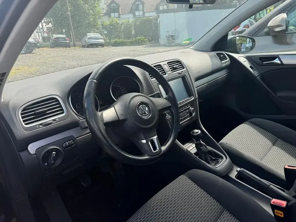Gebraucht VW Golf VI Trendline 80 PS (58 kW) 2010 Blau Kleinwagen
