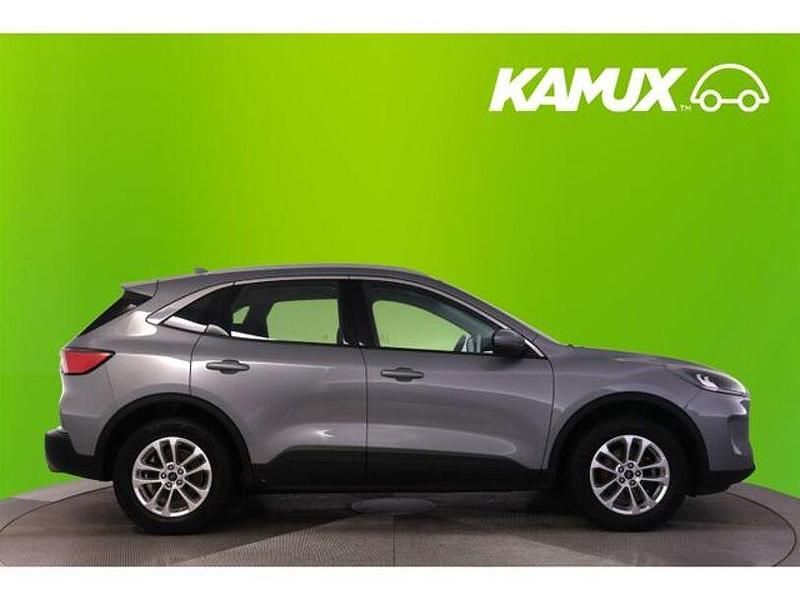 Gebraucht Ford Kuga Titanium 190 PS (139 kW) 2022 Solar silver SUV