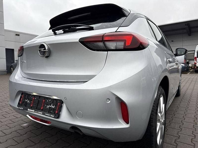 Używany Opel Corsa Edition 75 KM (55 kW) 2023 Srebrny Hatchback